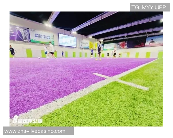 沉浸式足球网络游戏体验带你领略真实赛场的激情与策略